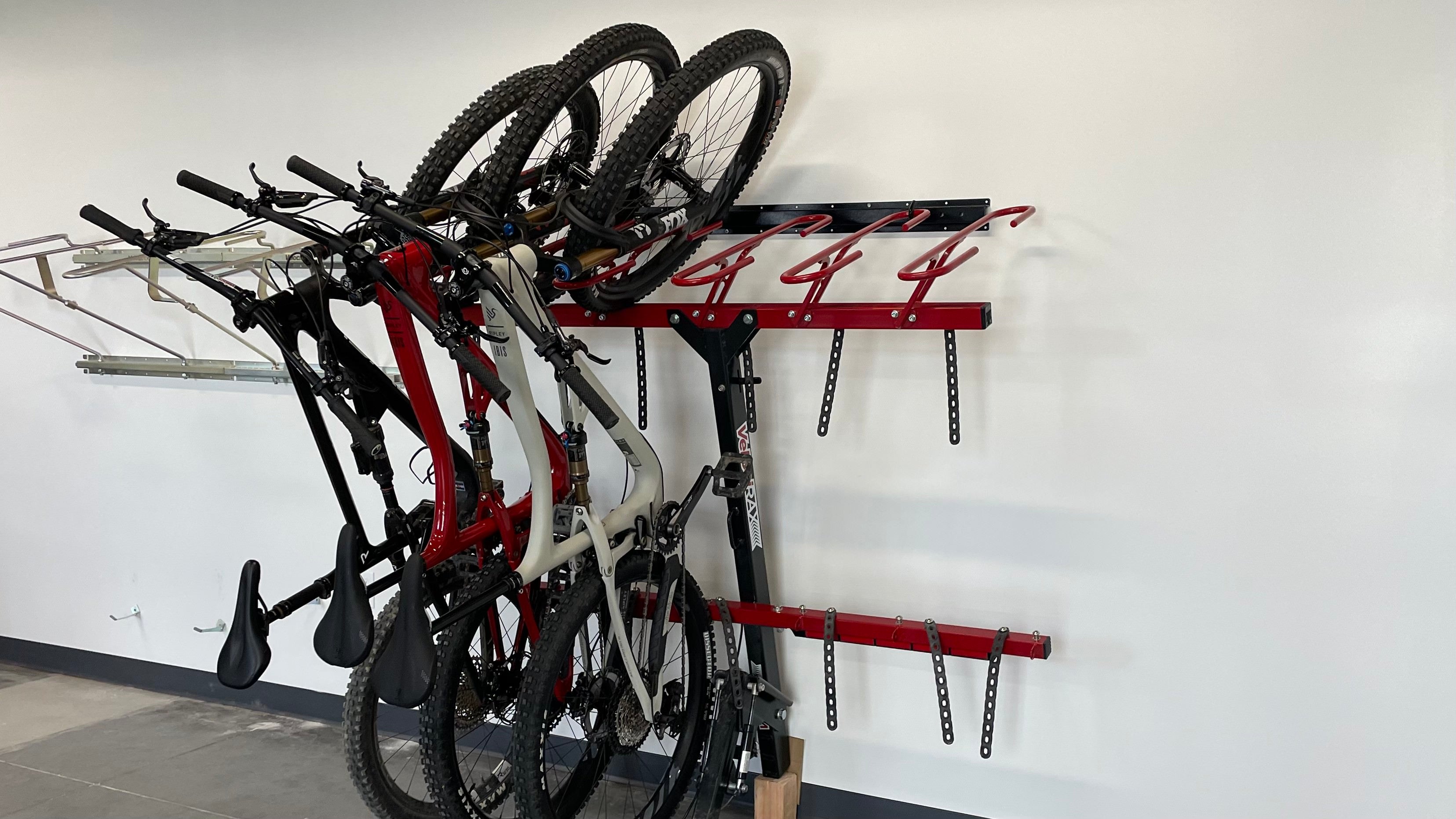 Vertical cycle shop rack